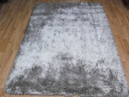 Plush Silver Shaggy Rug